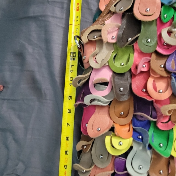 Shoulder Bag..17x17 .leather - Picture 3 of 5